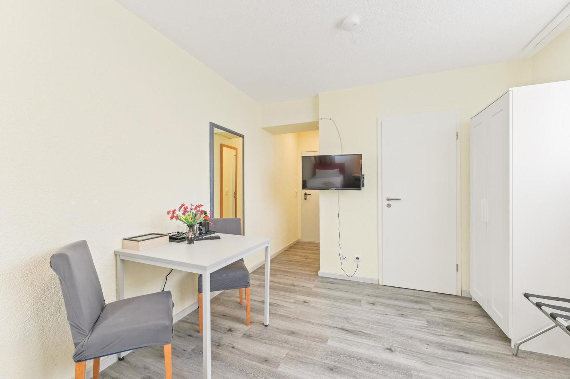 Businesshotel Lemon Suites Self Check-In Messe Airport Mit Kueche - Monteure Willkommen Neuhausen auf den Fildern Værelse billede